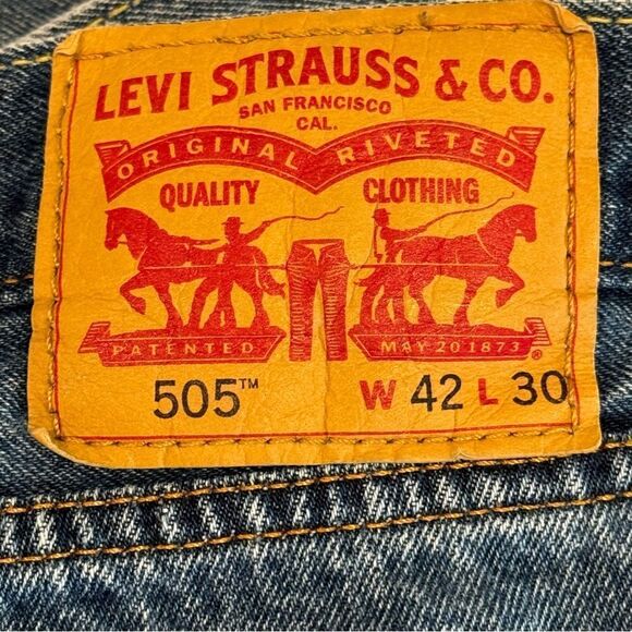 Levi’s Men’s 505 Denim Straight Leg Jeans Size 42x30 - Picture 5 of 6